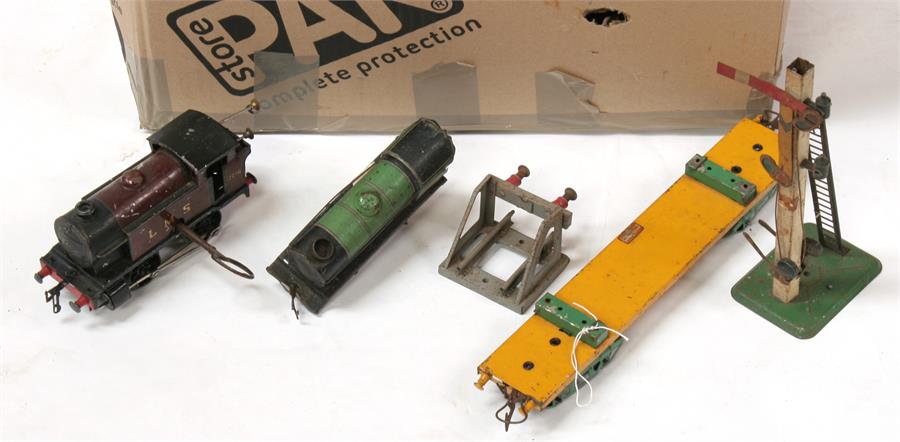 A Hornby 'O' gauge LMS locomotive and accessories; together with a large amount of track. - Image 3 of 3