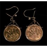 A pair of half sovereign earrings, 1913 and 1914, in detachable 9ct gold mounts, total weight 10.