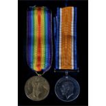 A pair of WWI medals awarded to '46498 Pte S. Schofield, Queens Regt.'.