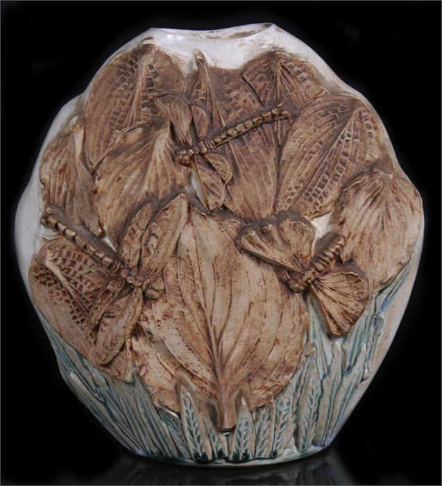 A Bernard Rooke pottery vase decorated with dragonflies and foliage, 33cms (13ins) high. Condition