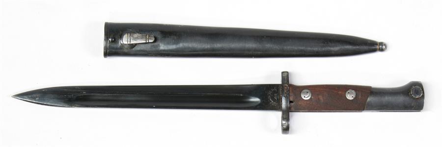 A very clean Yugoslavian Mauser knife bayonet in its steel scabbard. Blade length 25cms (9.75ins) - Image 2 of 2