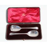 A cased set of Victorian silver servers, London 1901, with makers mark for Goldsmith's &