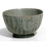 A Chinese crackle glaze footed bowl, 14cms (5.5ins) diameter.