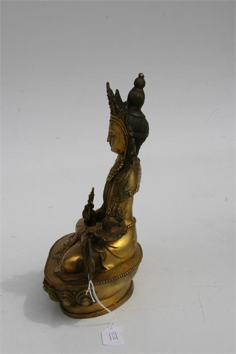 A large gilt bronze figure of a seated Buddha, 28.5cms (11.2ins) high. - Image 5 of 6