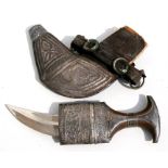 A silver mounted Jambiya dagger, blade length 18cms (7.8ins) long.