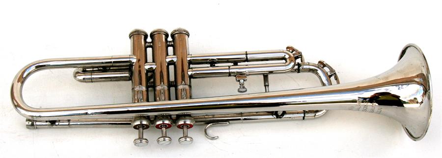 A Raison's silver plated trumpet, cased, 47cms (18.5ins) long. - Bild 2 aus 3