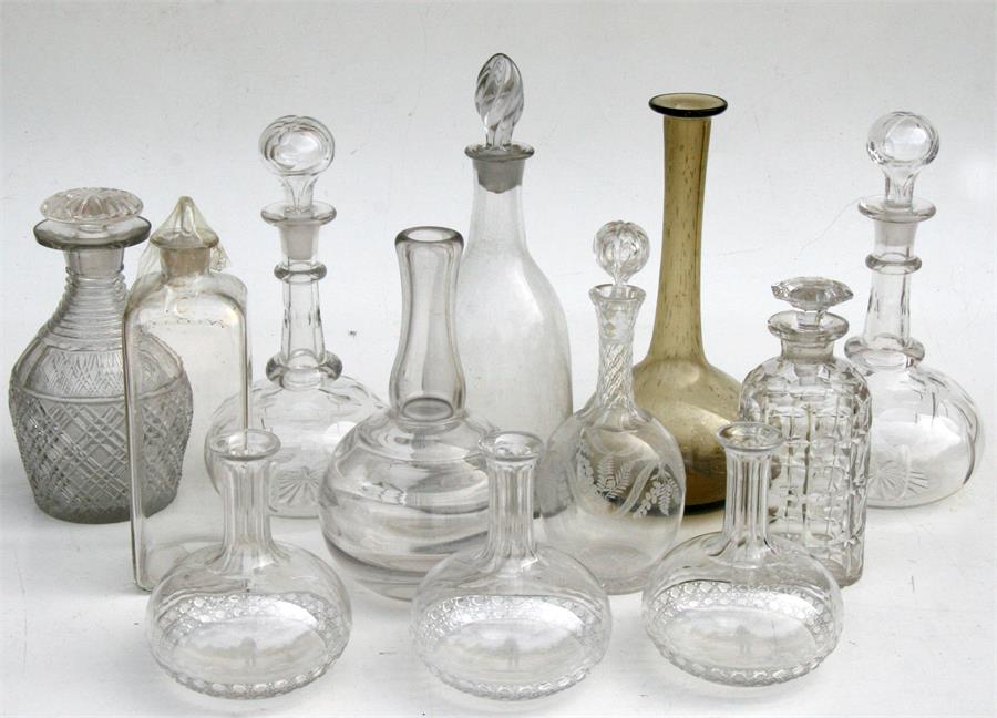 A large quantity of 19th century and later decanters (quantity). Condition Report Decanters all good
