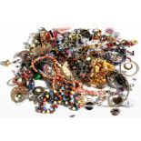 A quantity of costume jewellery.