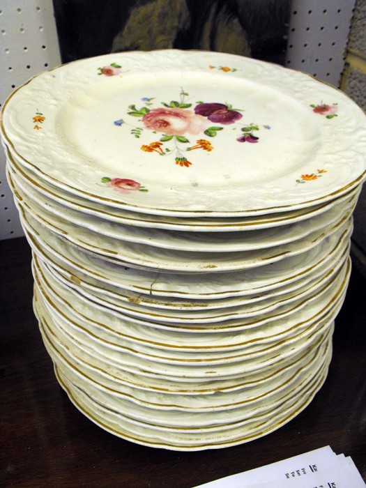 A large quantity of 19th century Bloor Derby dinner ware decorated with flowers and gilt highlights, - Image 5 of 6