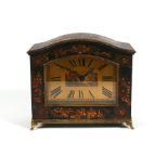 An early 20th century chinoiserie cased mantle clock, the brass dial with Roman numerals, 20cms (