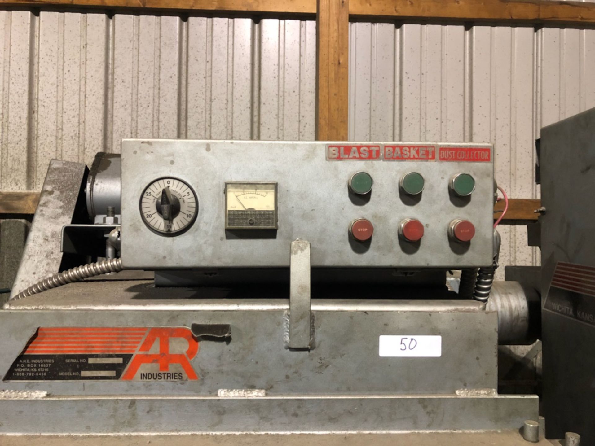 WICHITA KANSAS INDUSTRIES MODEL MB 2.5 TUMBLE BLASTER AND DUST COLLECTION - Image 2 of 4