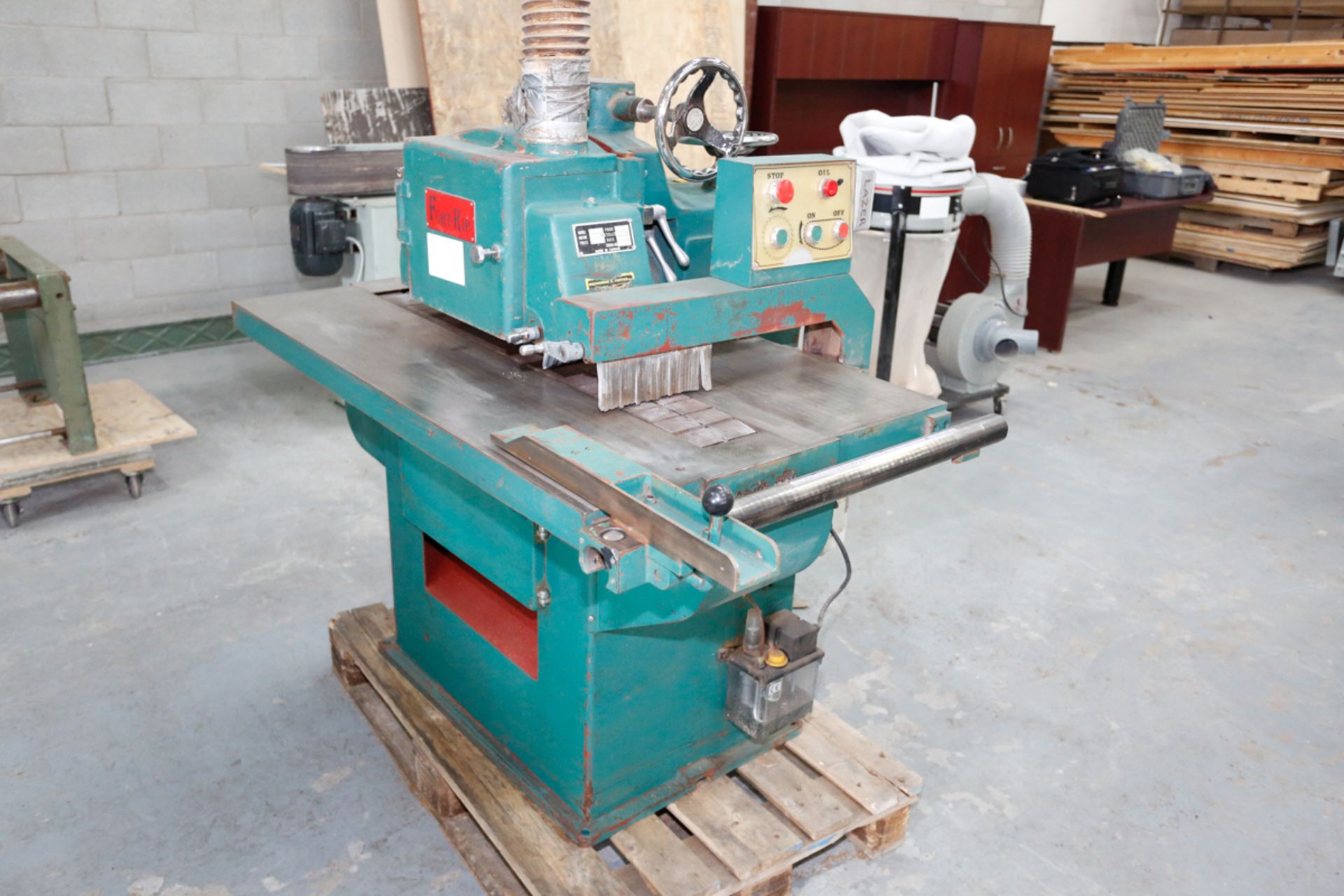 FORT-RIP RIP SAW MOD. FR-20, 12" BLADE, 7.5 HP, 575 VOLTS, S/N: 820056 (1998) / SCIE À REFENDRE