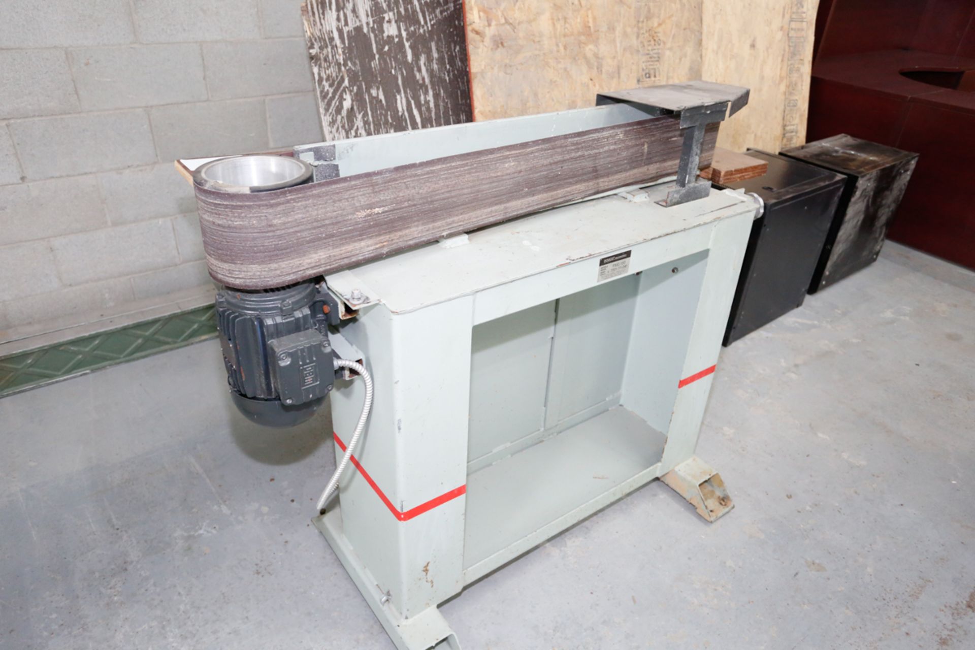 PROGRESS EDGE SANDER MOD. PMC-150. 6" WIDE BELT, 40" PLATEN SIZE. 575 VOLTS, S/N: 7001-11-214 / - Image 2 of 3