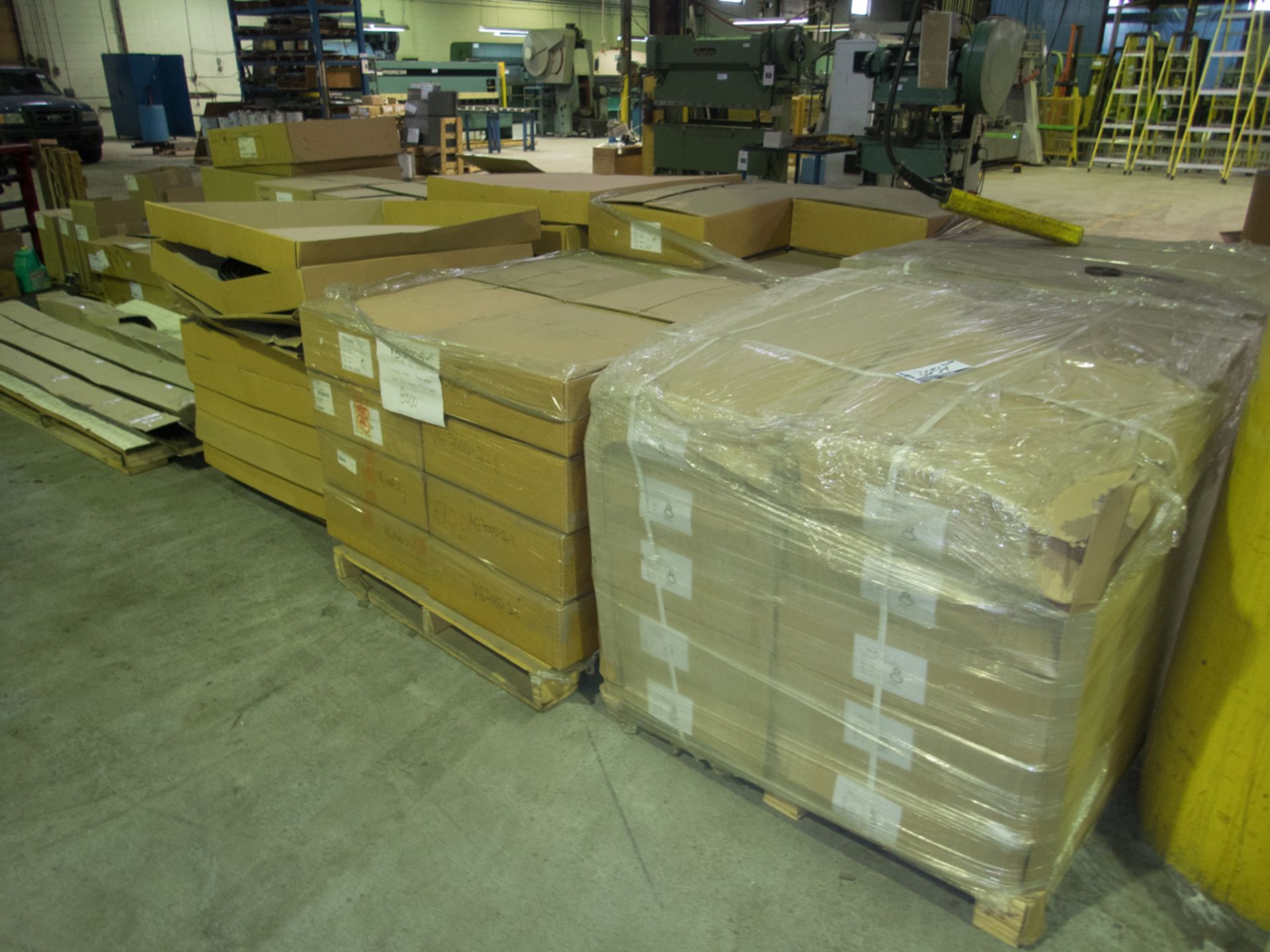 LOT OF ASSORTED GLAZING, GASKETS (11 PALLETS)