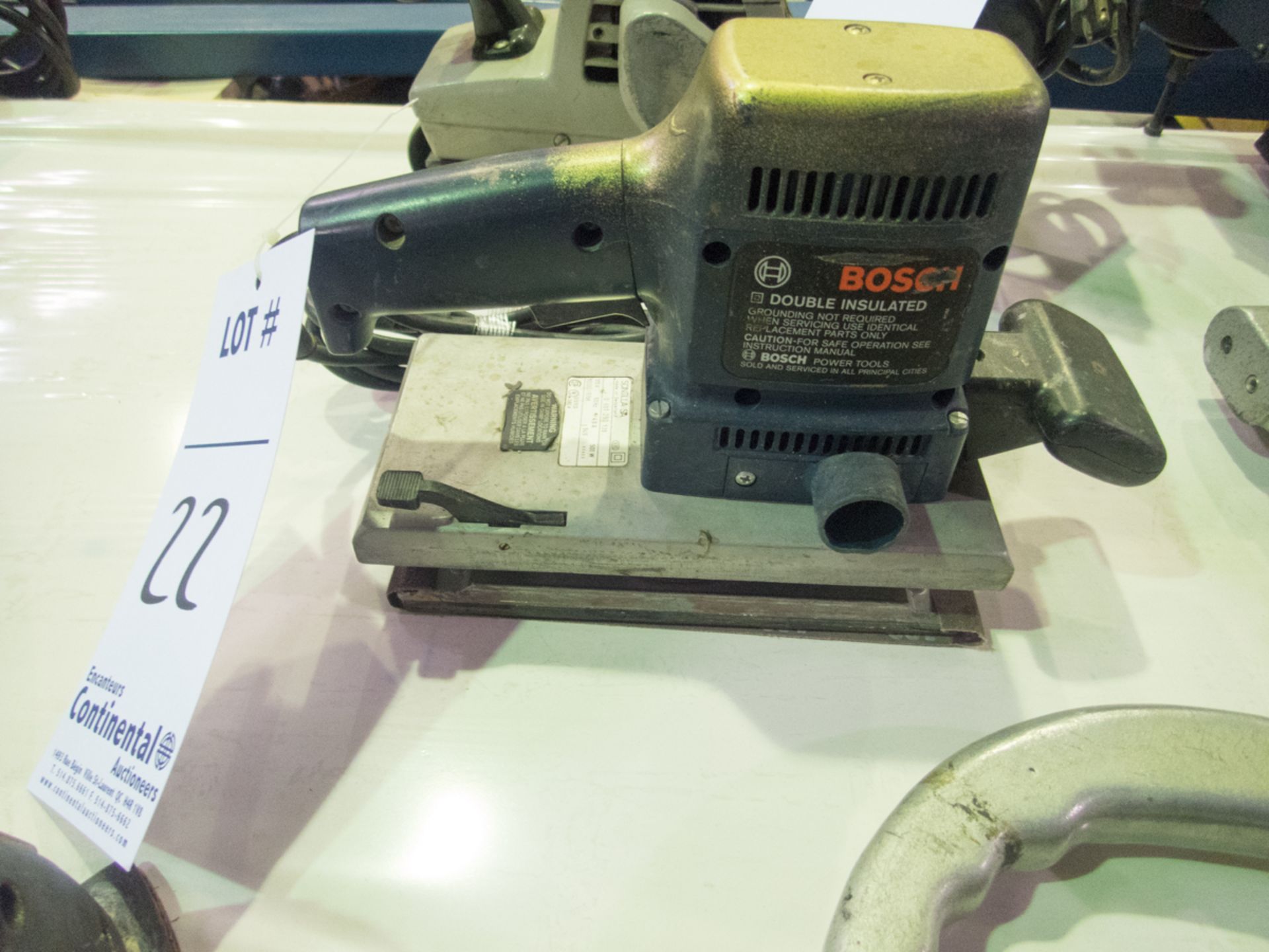 BOSCH ELECTRIC SANDER