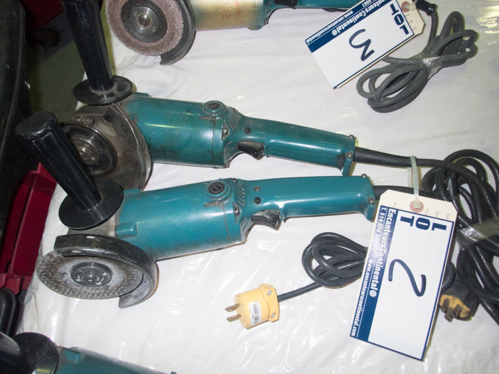 LOT OF (2) MAKITA GRINDERS