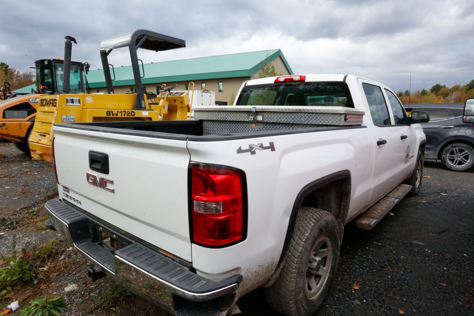 CAMIONNETTE "PICK-UP" GMC SIERRA 1500, 4 X 4, 4 PORTES, MOTEUR 5.3 LITRES A ESSENCE, 118 300 KM, S/ - Image 3 of 3