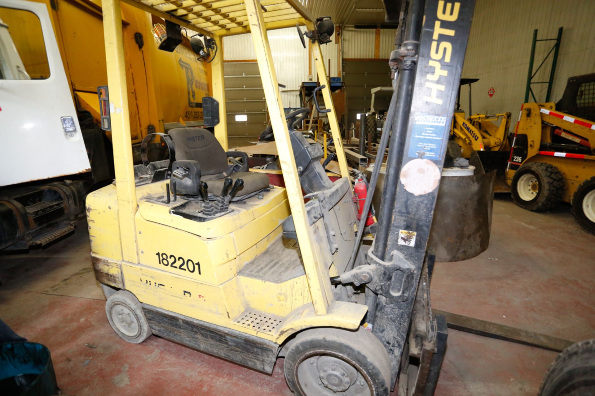 CHARIOT ELEVATEUR AU PROPANE HYSTER S50XM, 4500 LBS CAP., SIDESHIFT, S/N: D187V26160Z - Image 2 of 2