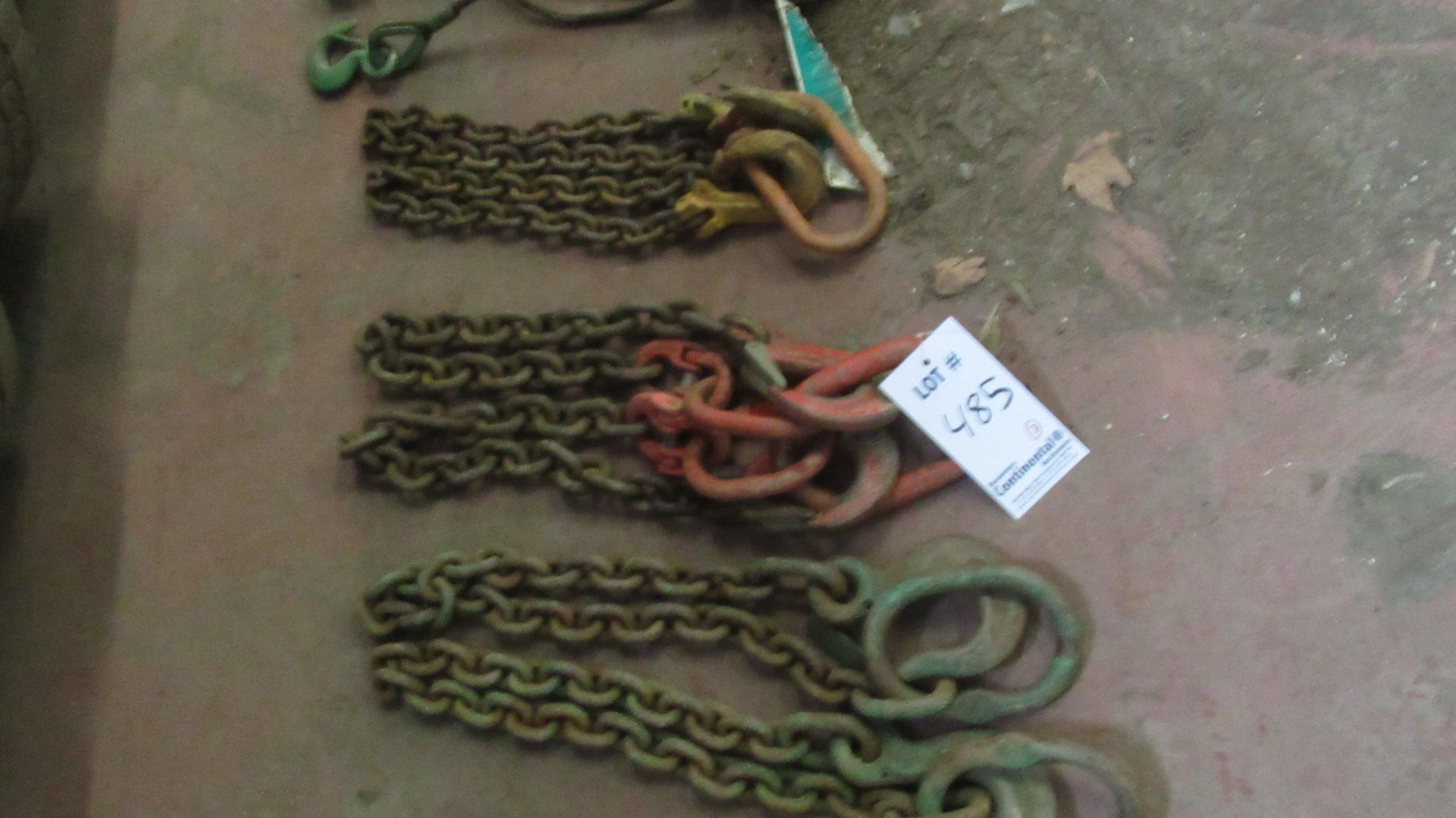 LOT OF 3 LIFTING CHAINS / CHAINES DE LEVAGE