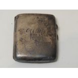 A silver cigarette case 2.8ozt