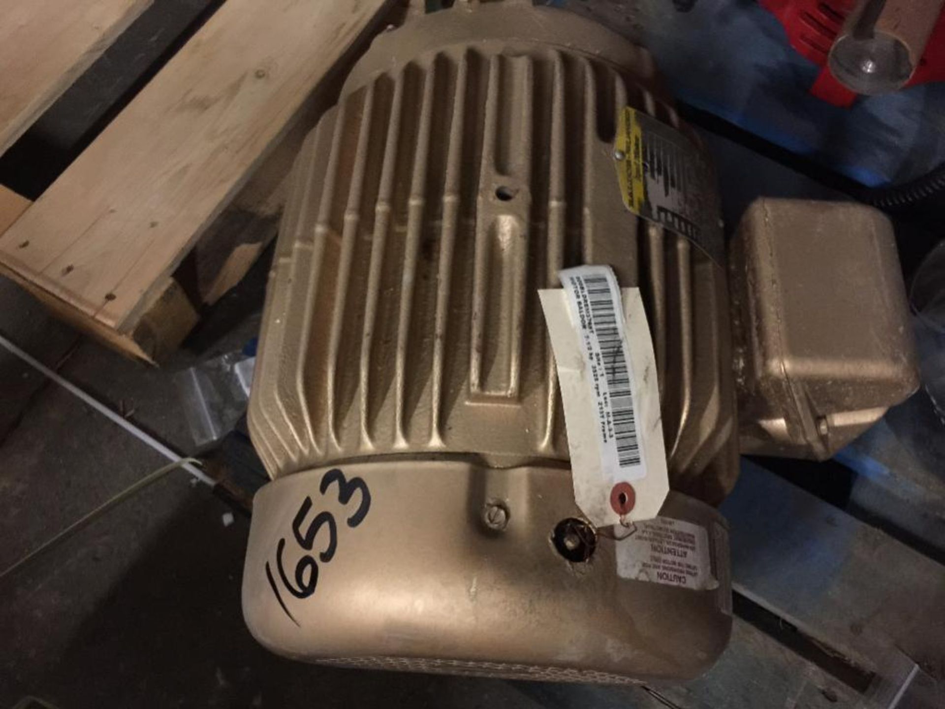 (2) 50 hp electric motors, 7.5 hp electric motor ** Rigging Fee: $100 ** - Image 8 of 10