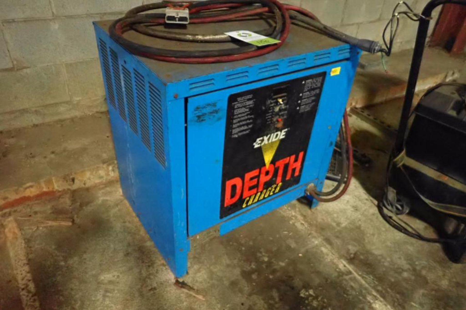 Exide 48 volt charger, Model D3E-24-950B ** Rigging Fee: $150 **