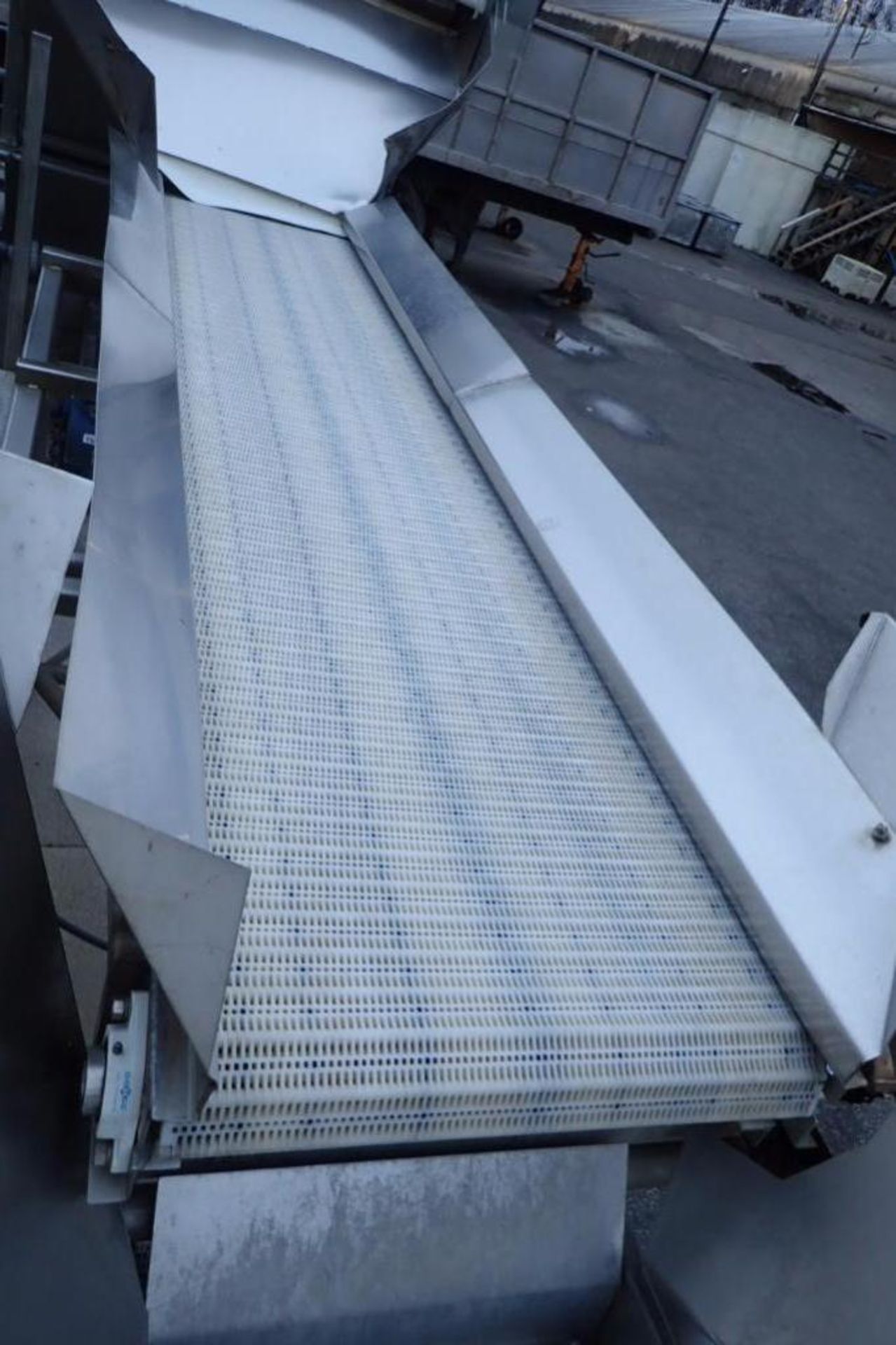 Commercial manufacturing conveyor, 132 in. long x 30 in. wide x 84 in. tall, plastic belt, SS frame, - Image 3 of 4