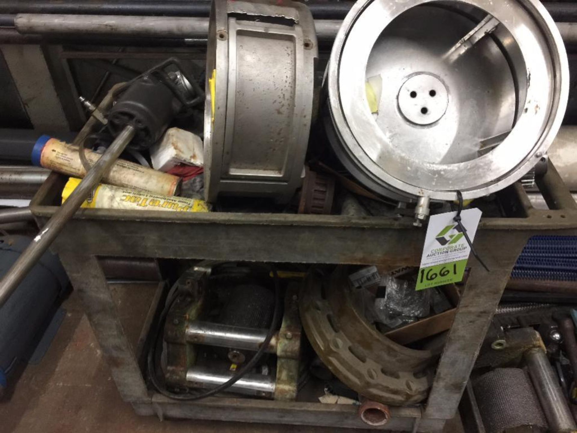 Poly cart with assorted Urschel parts and tub of Urshel parts ** Rigging Fee: $150 ** - Image 2 of 6