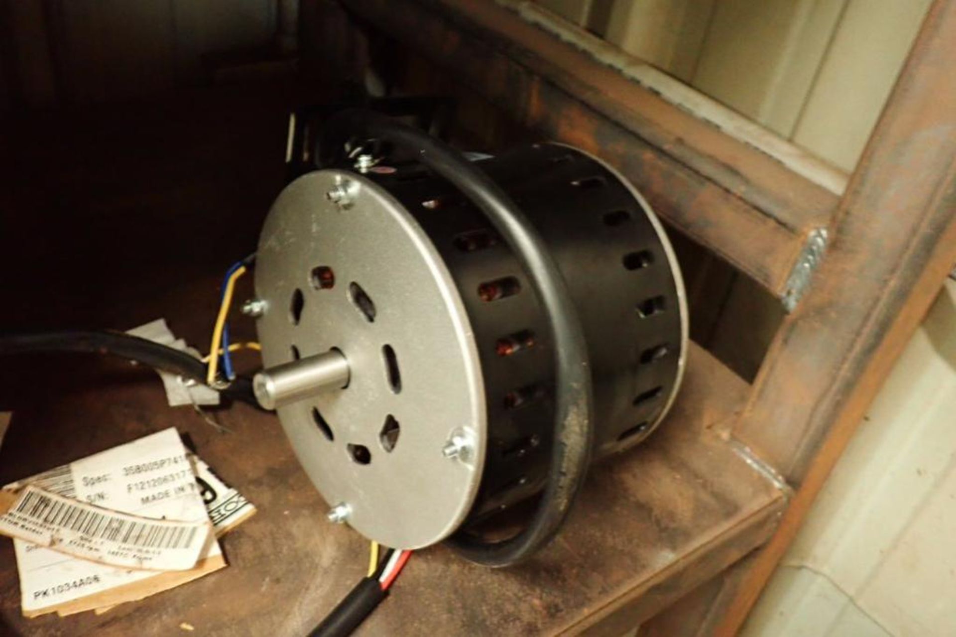 (10) assorted electric motors, 0.5 hp to 3 hp ** Rigging Fee: $25 ** - Image 9 of 13