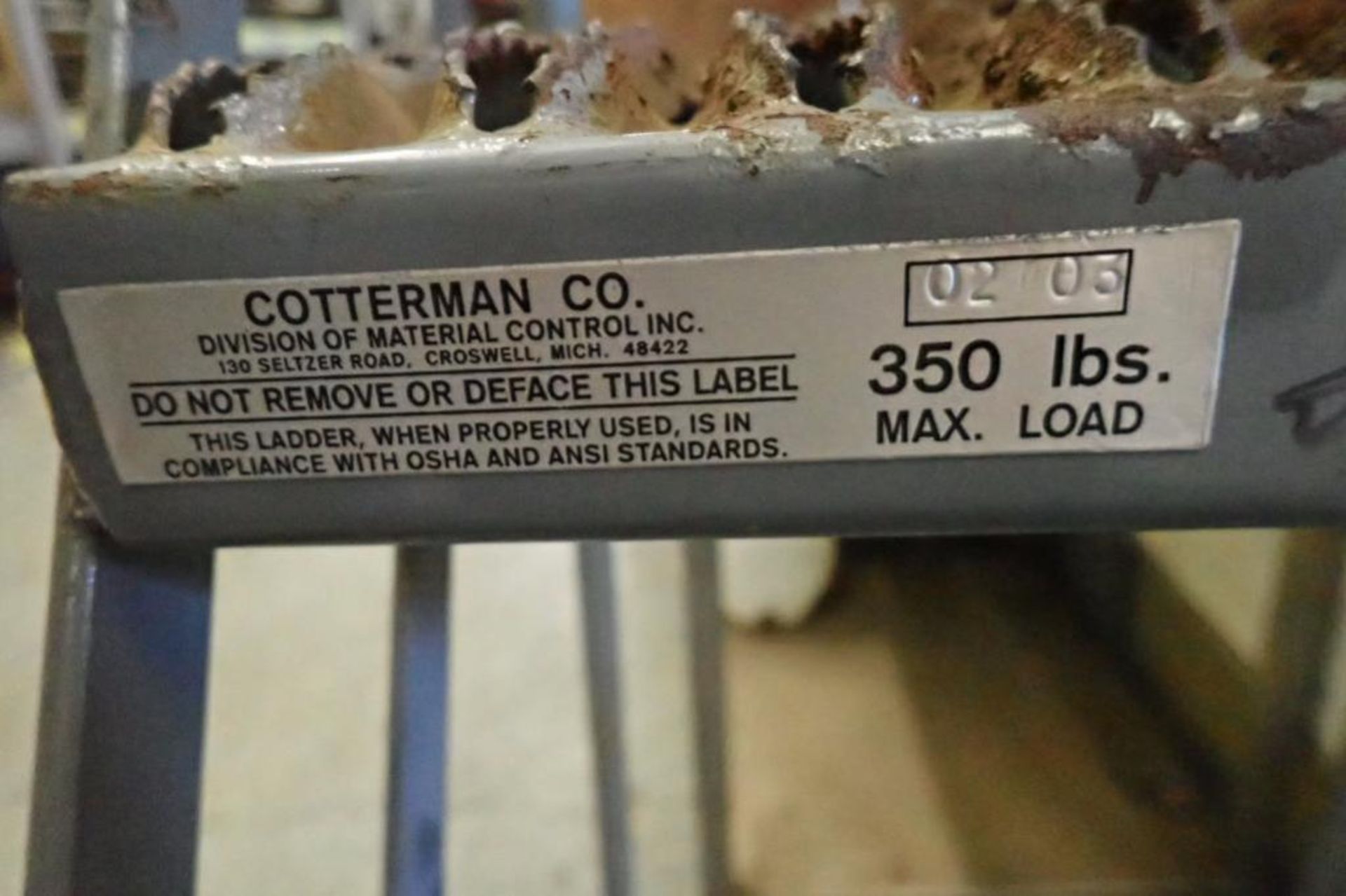 Cotterman 4 step warehouse ladder, plastic two step ladder ** Rigging Fee: $10 ** - Image 2 of 3