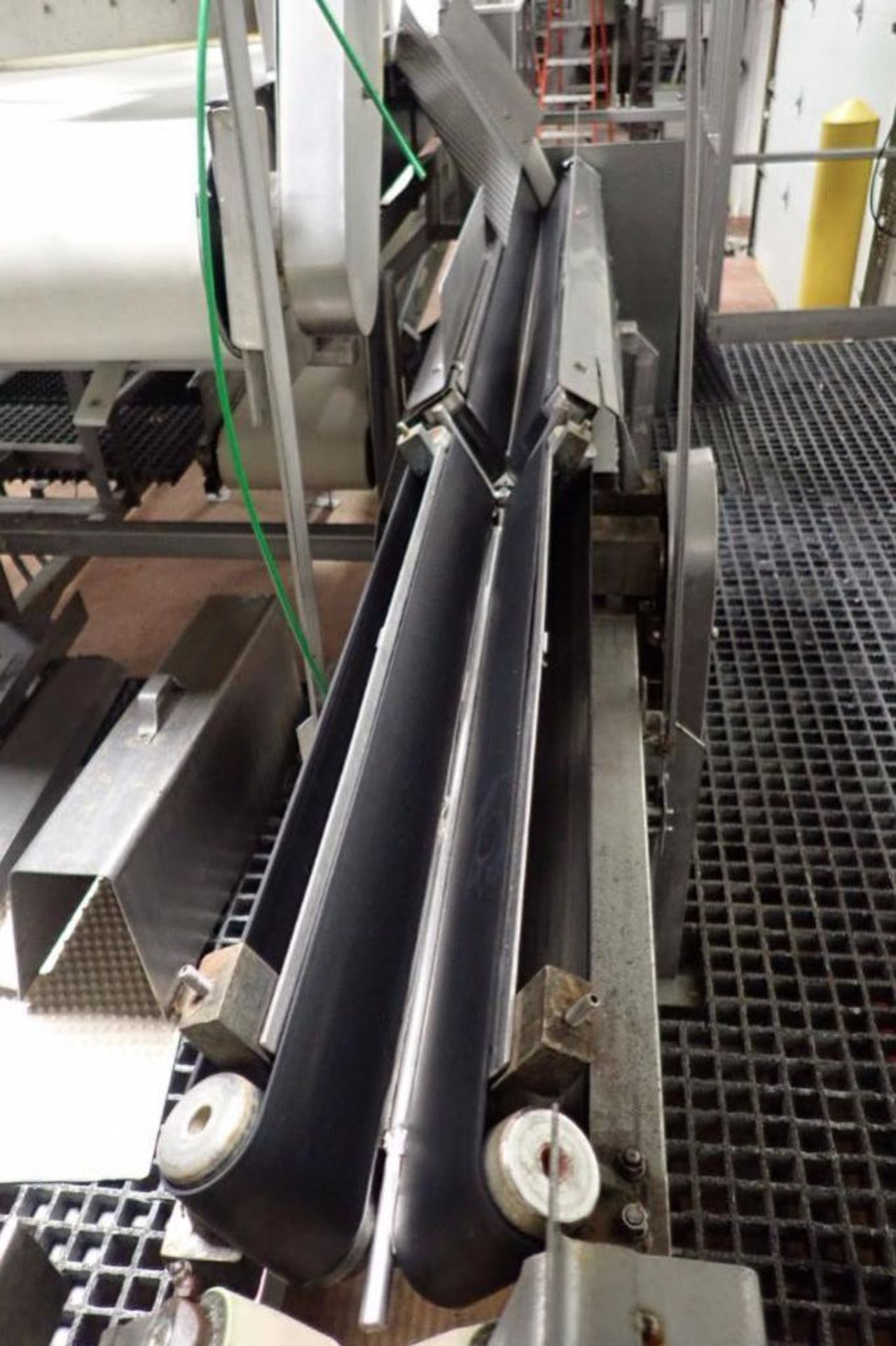 Easy speedy trough belt conveyor, 90 in. long, SS frame, motor and drive ** Rigging Fee: $200 ** - Image 3 of 4