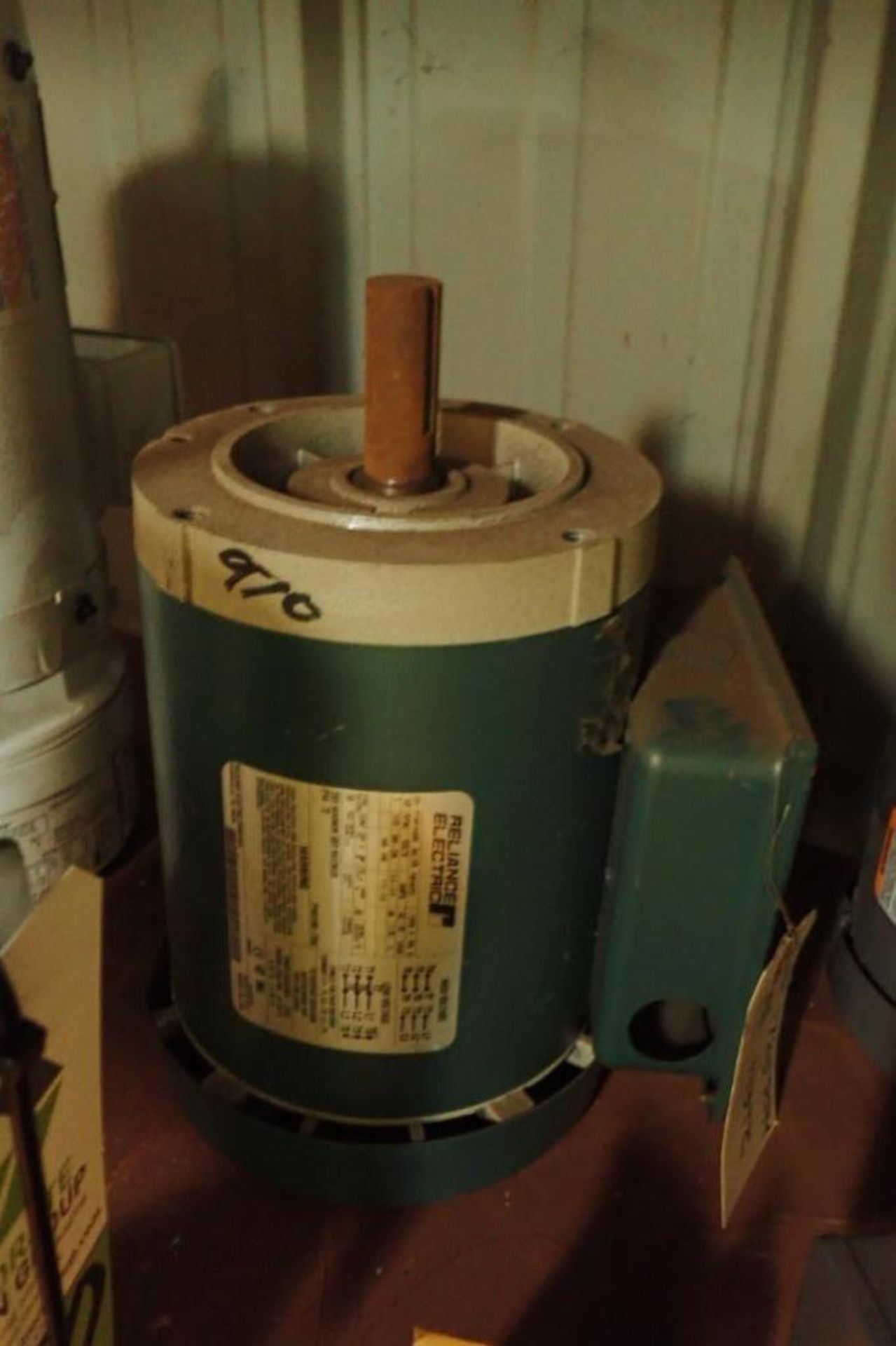 (10) assorted electric motors, 0.5 hp to 3 hp ** Rigging Fee: $25 ** - Image 12 of 13