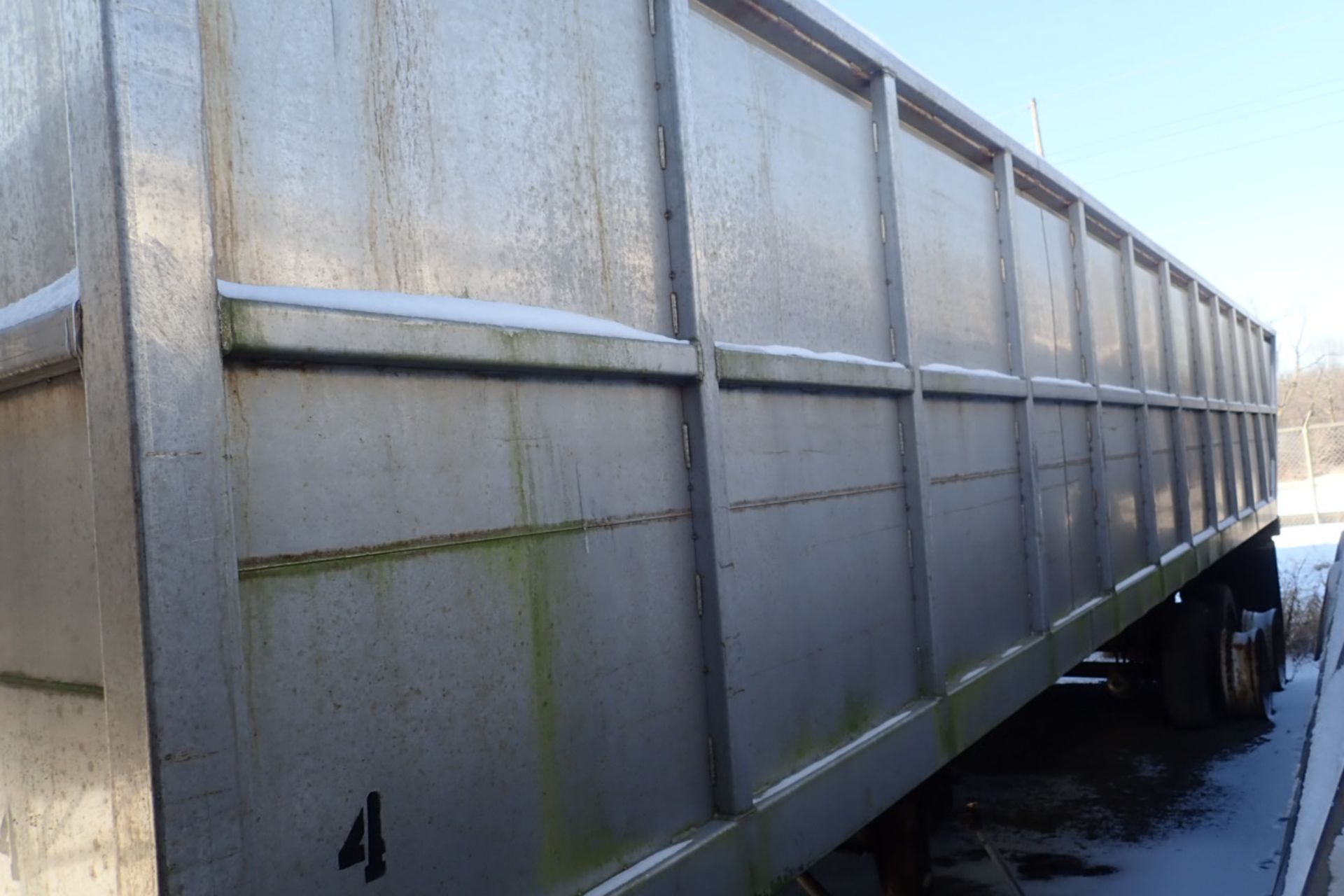 SS semi trailer for unloading pickles, aerated, 32 ft. tandem axle NO TITLE ** Rigging Fee TBD