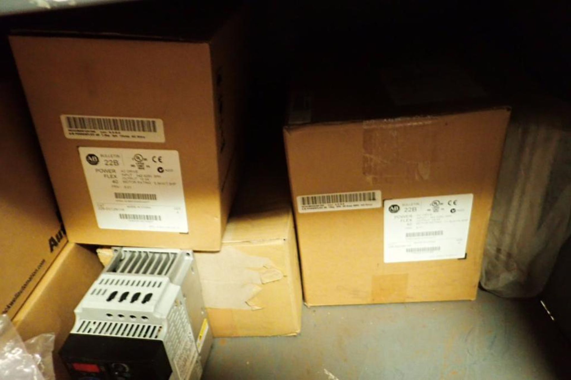 Contents only of 1 section of shelving, Allen Bradley vfds, power flex 4, 4m, 40, 525, Loma scale he - Image 25 of 43