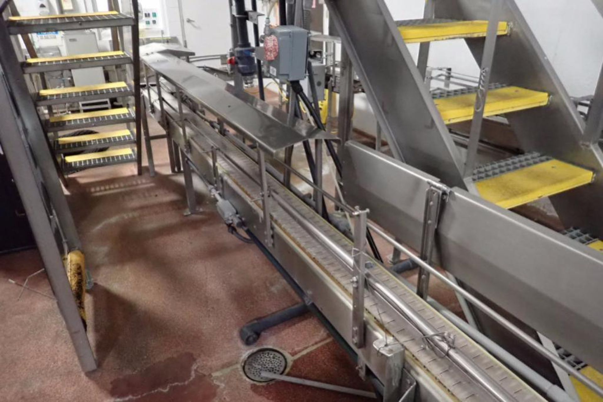 Table top belt conveyor, 30 ft. long x 6 in. wide x 34 in. tall, with product feeder/timing screw, s - Image 2 of 16