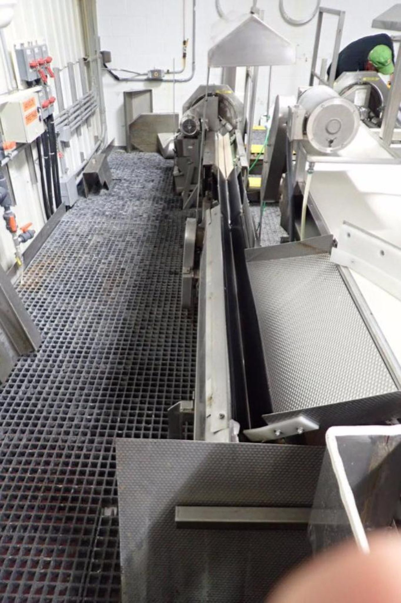 Easy speedy trough belt conveyor, 90 in. long, SS frame, motor and drive ** Rigging Fee: $200 **