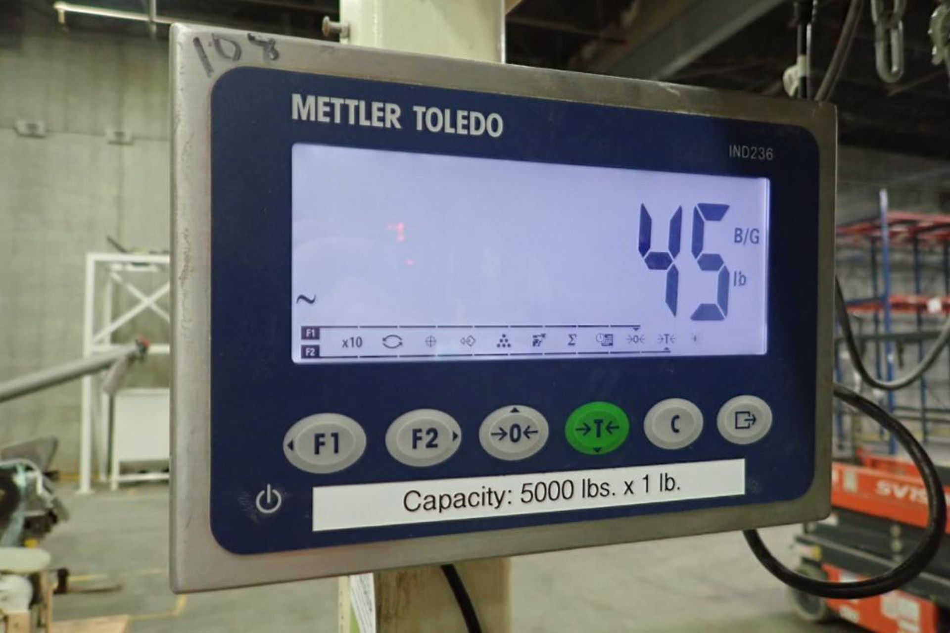 Mettler Toledo floor scale, 48 in. x 48 in. base with ramp and readout, 5,000 lb. x 1 lb. capacity.. - Image 2 of 4