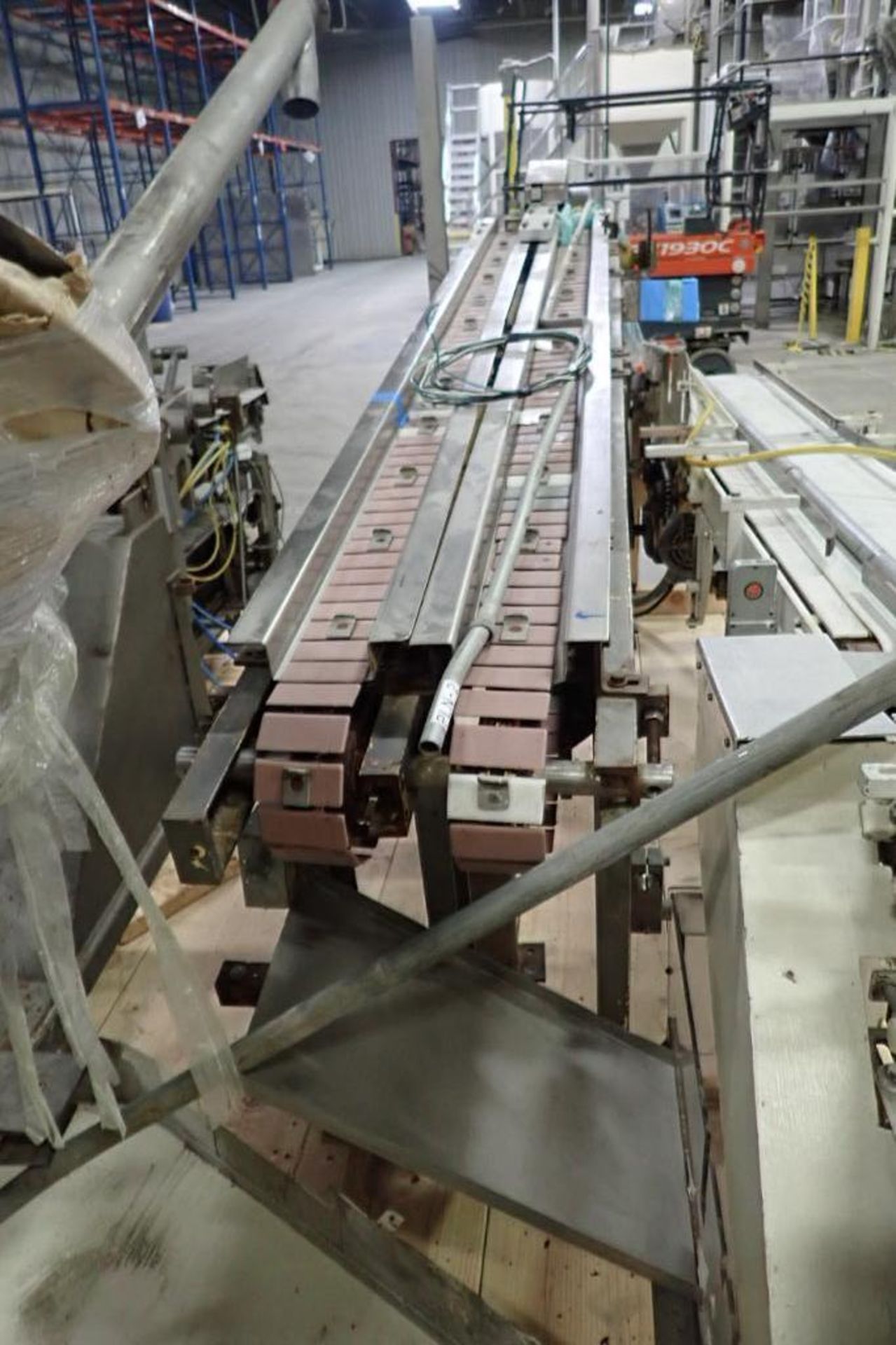 Skid of assorted belt conveyor and auger, parts machines. INCLINE CONVEYOR NOT INCLUDED IN THIS LOT - Image 8 of 11