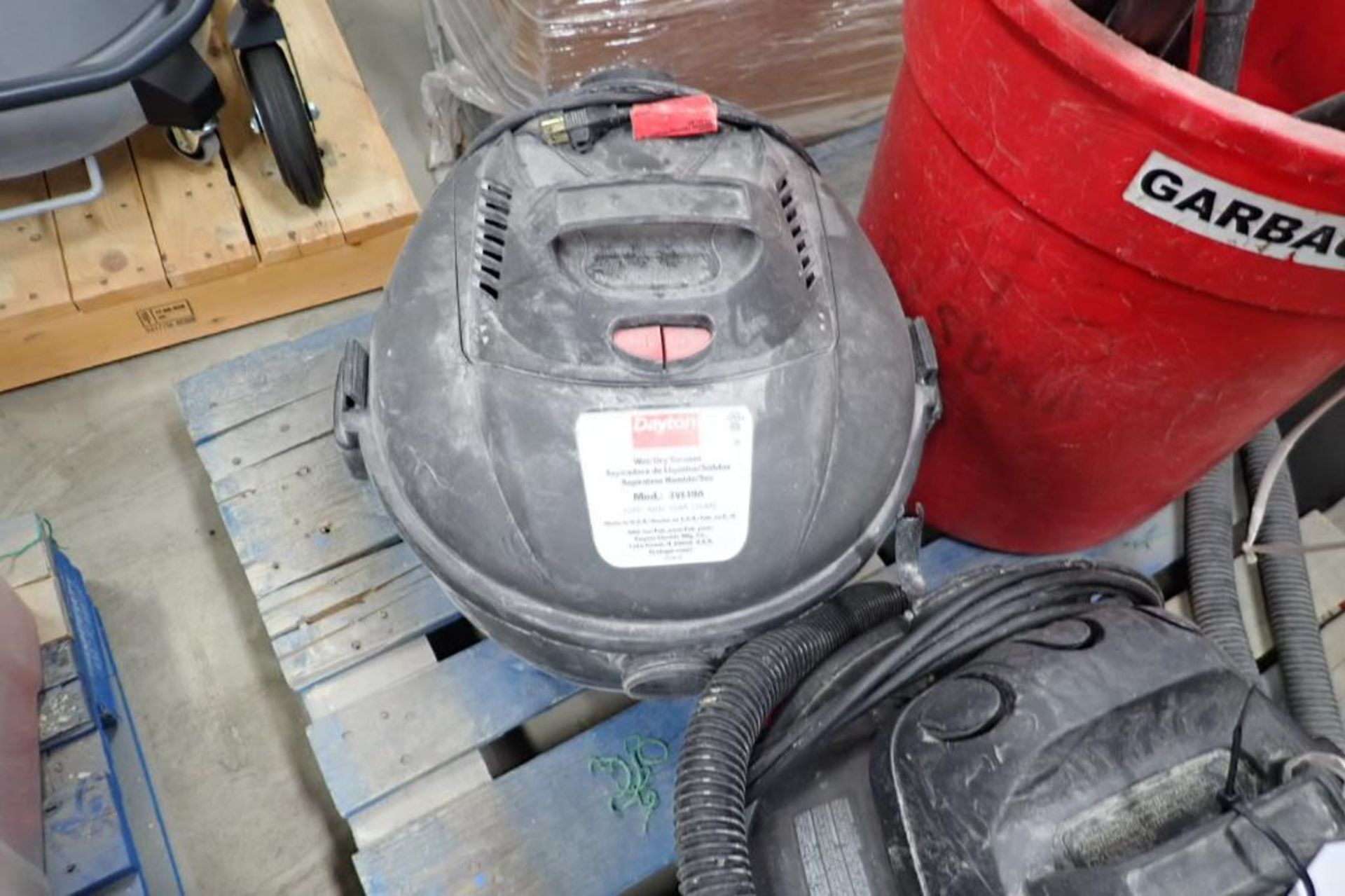 (2) Dayton wet/dry vacuums, assorted attachments. **Rigging Fee: $25** (Located in Brooklyn Park, MN - Image 2 of 5