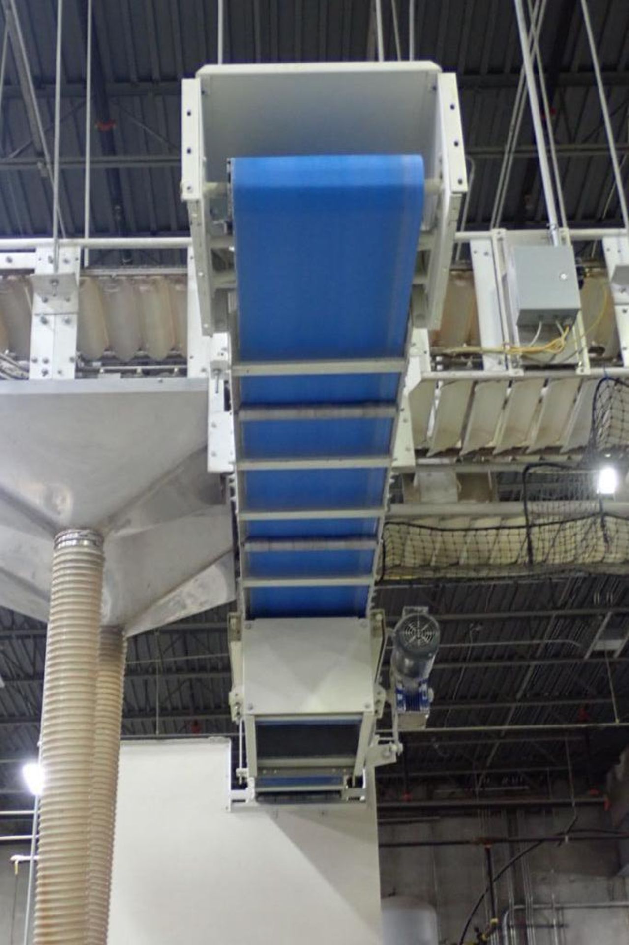 Rapat infeed conveyor, 20 ft. long x 24 in. wide, blue belt, motor and drive, suspended from ceiling - Image 3 of 4