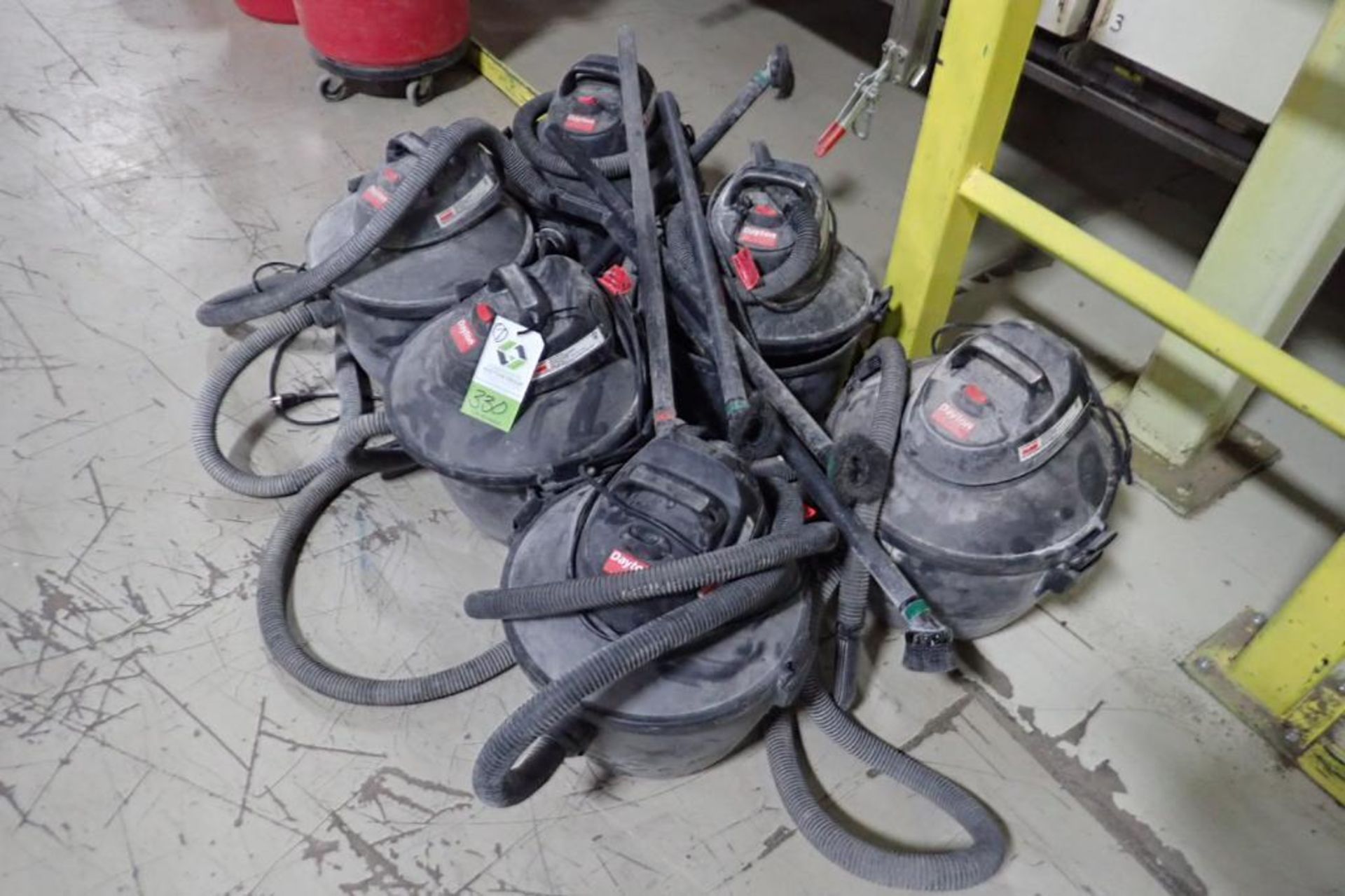 (8) Dayton wet/dry vacuums. **Rigging Fee: $25** (Located in Brooklyn Park, MN.) - Image 2 of 3