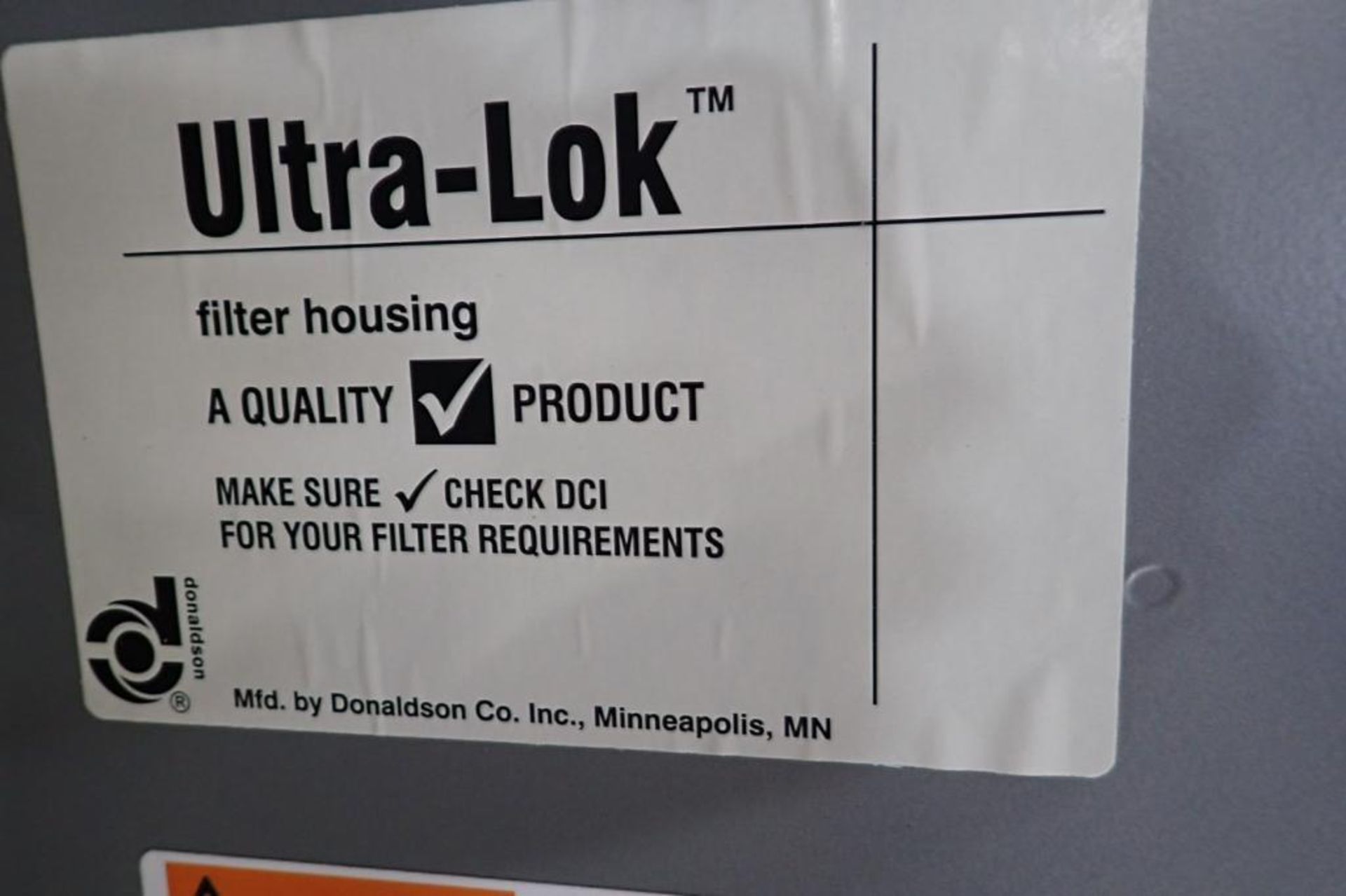 Ultra-lok filter housing. **Rigging Fee: $25** (Located in Brooklyn Park, MN.) - Image 4 of 4