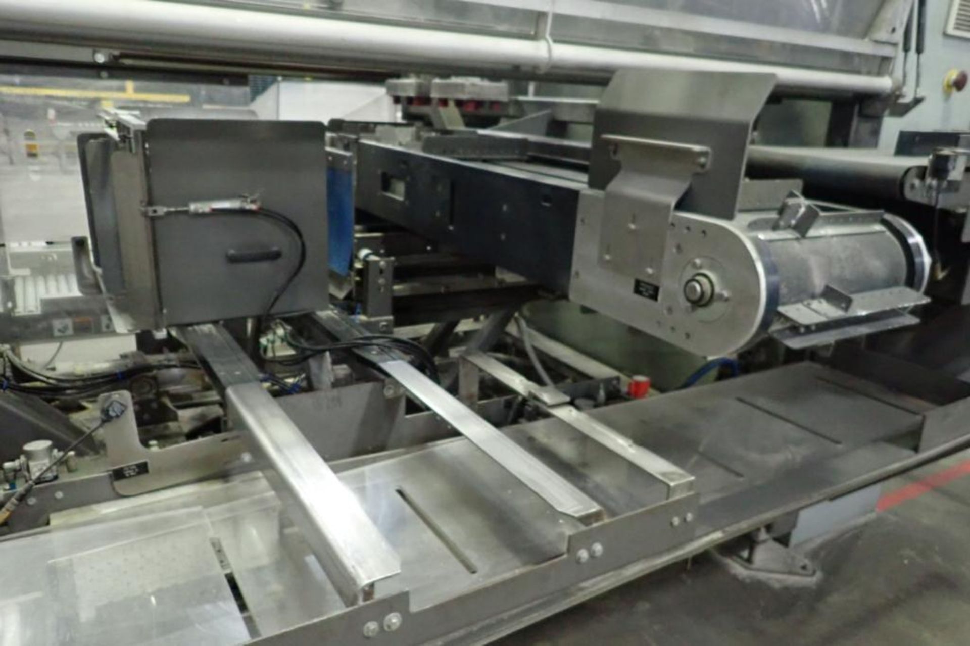 Blue Print Automation case erector / case packer / pouch loader, Allen-Bradley panelview plus 700 to - Image 2 of 15