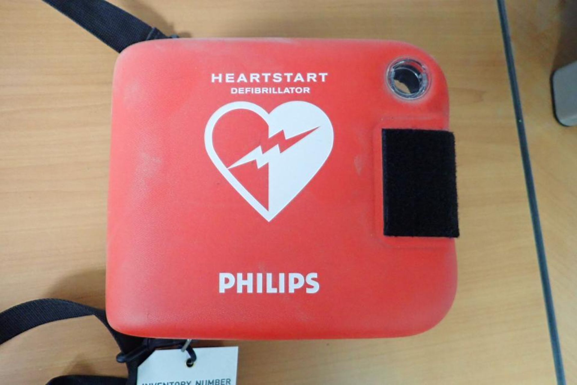 AED. **Rigging Fee: $25** (Located in Brooklyn Park, MN.) - Image 2 of 4