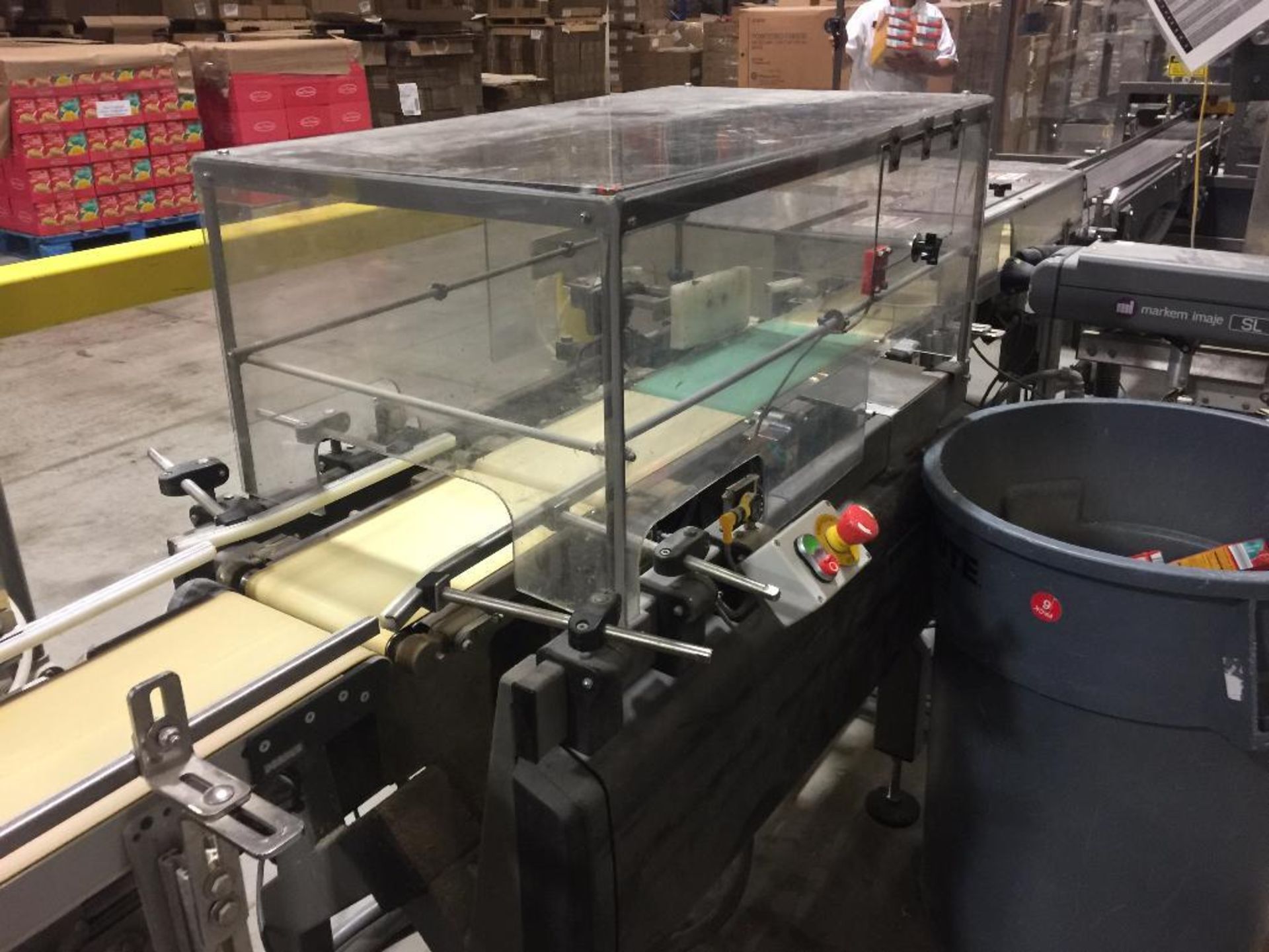 Mettler Toledo high speed check weigher, s/n 12005211. **Rigging Fee: $250 ** (Located in Kenosha, W