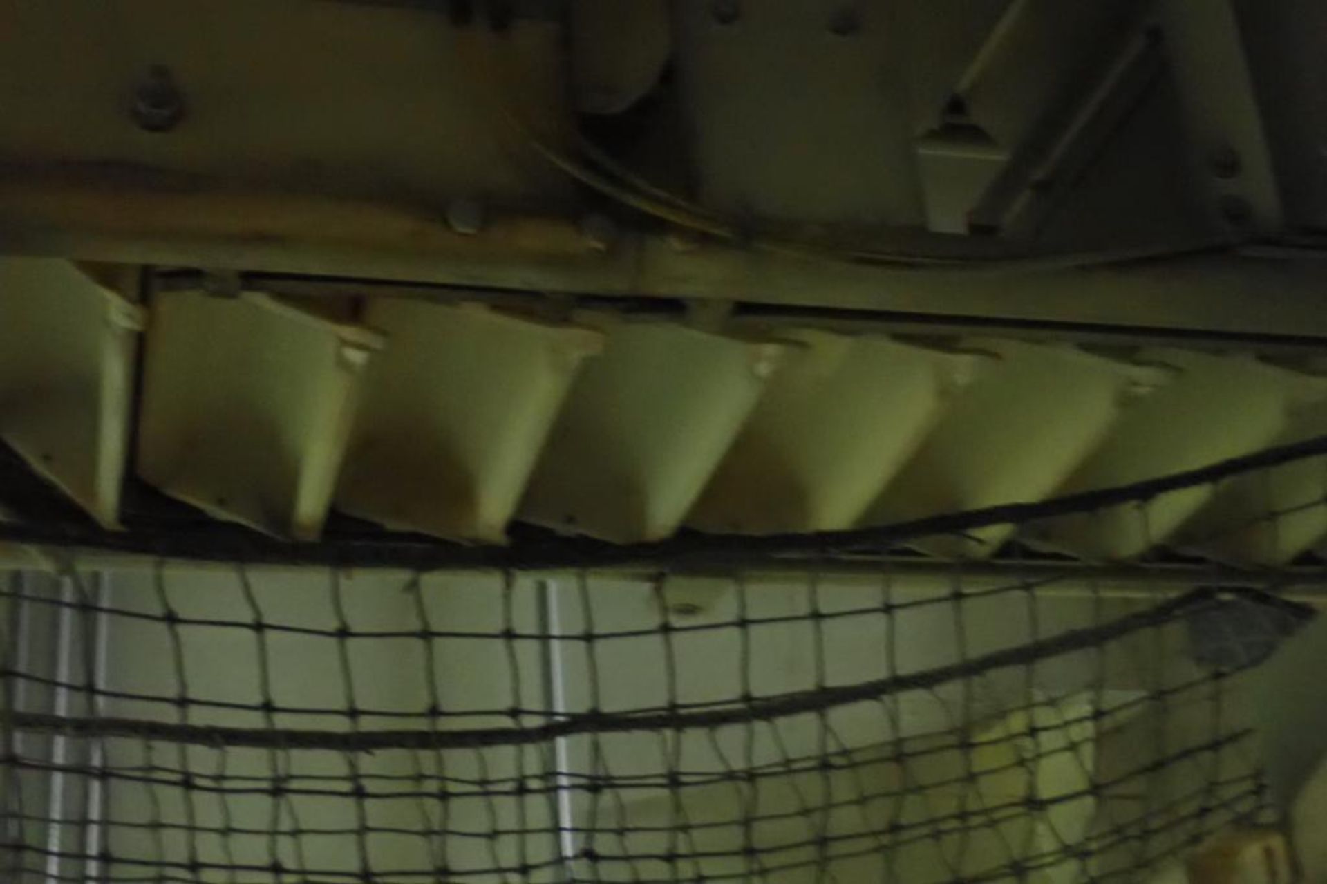 Aseeco overlapping bucket conveyor, 68 ft. long, plastic buckets approx. 11 in. wide x 5 in. deep x - Bild 4 aus 5