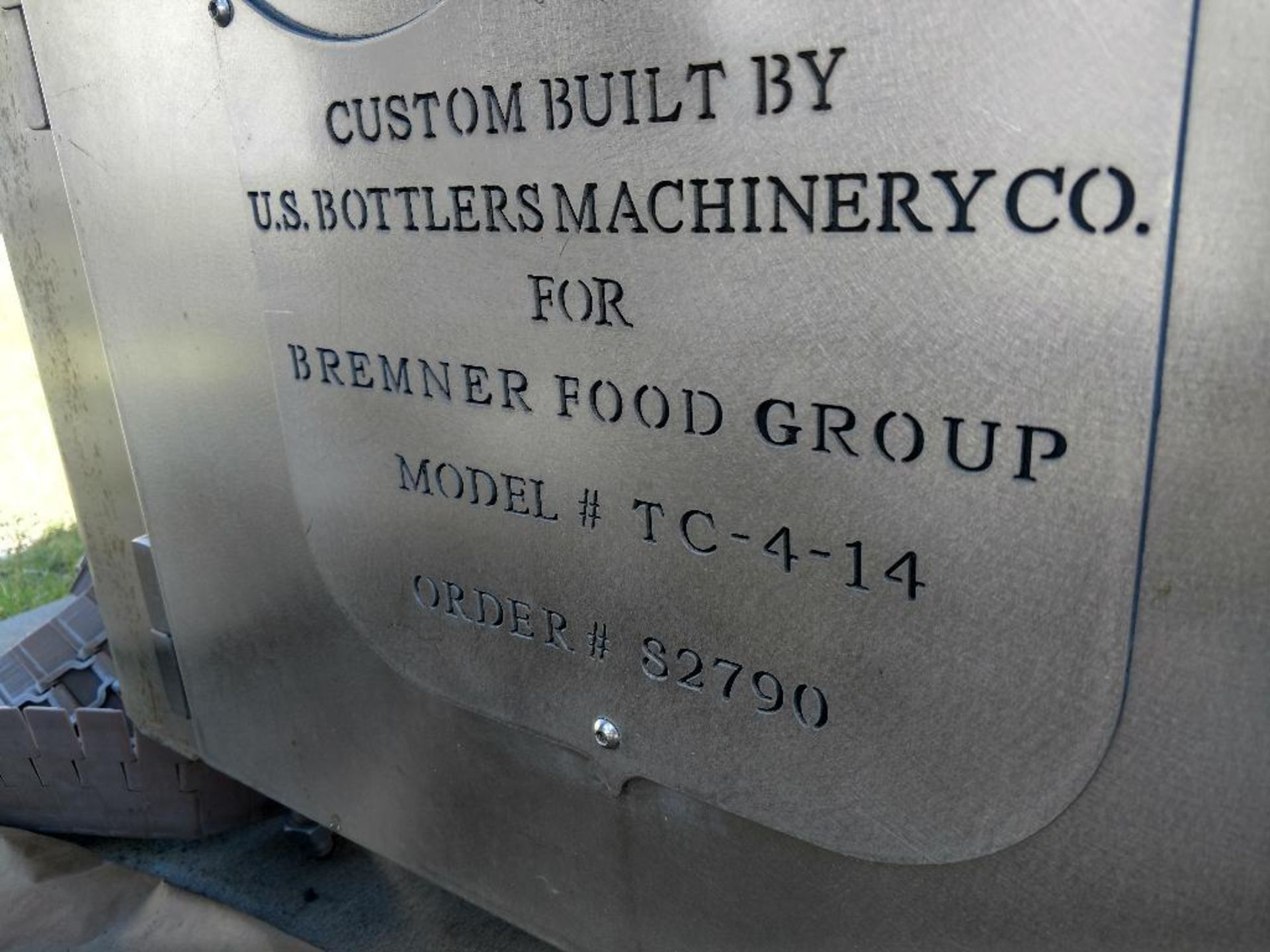 US Bottlers plastic capper, Model TC-4-14, Order S2790, (incomplete) with elevator feeder, (incomple - Image 5 of 15