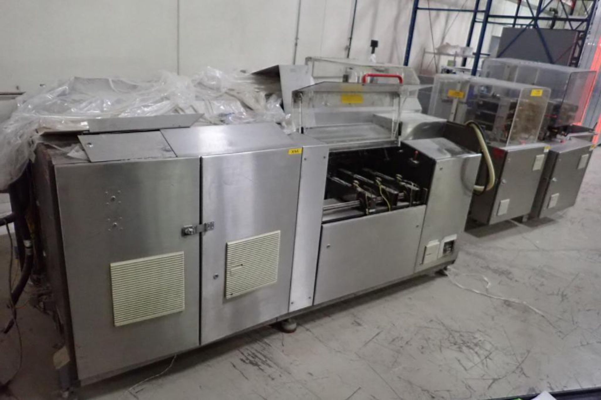 2003 Bosch cartoner, Model CUC 2003 BR, SN 801602 MS 1013 W, pasta inserter, sauce inserter, parts m