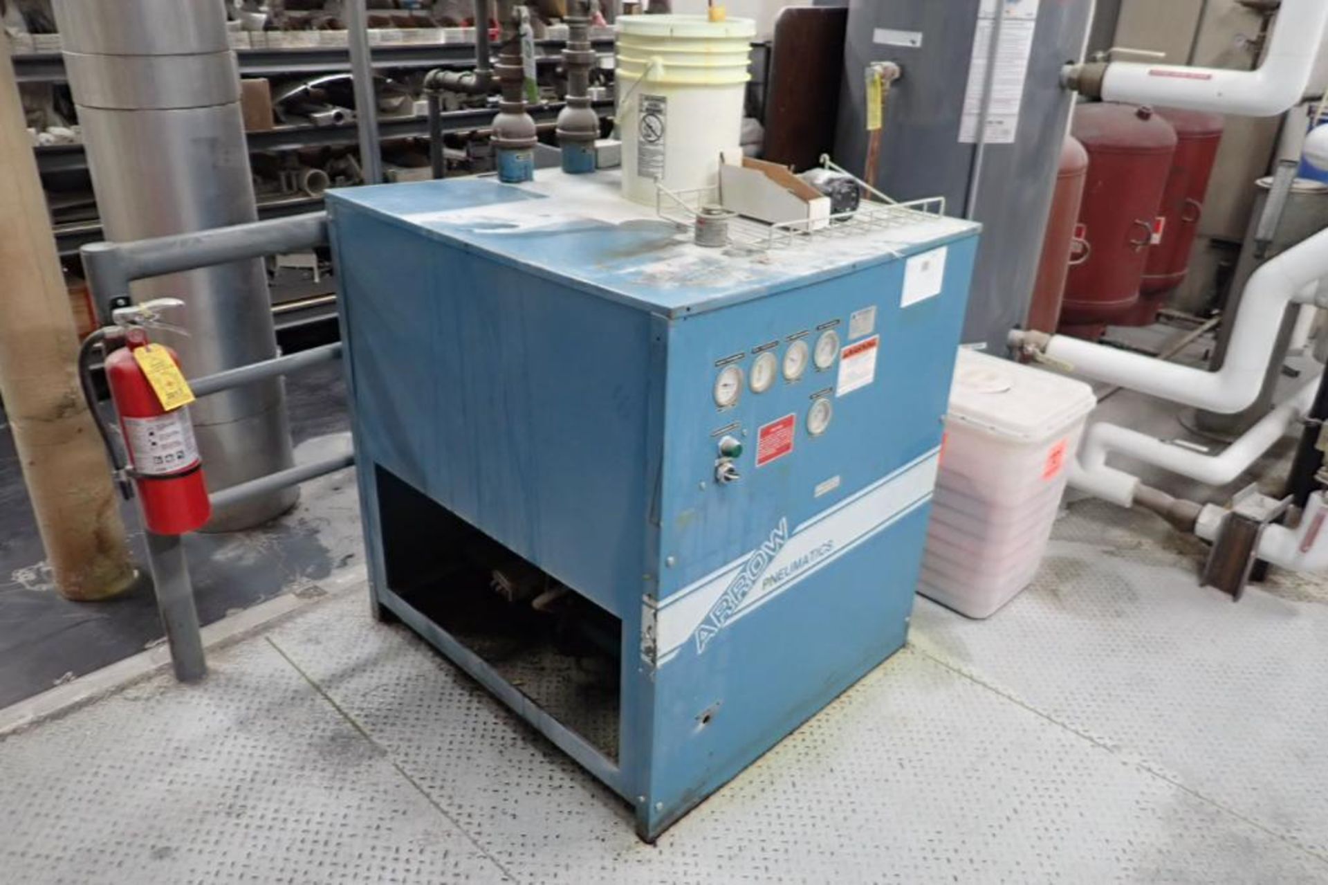 Arrow Pneumatics refrigerated air dryer, Model 3513S-4, SN 10686B, 375 SCFM. **Rigging Fee: $300** (