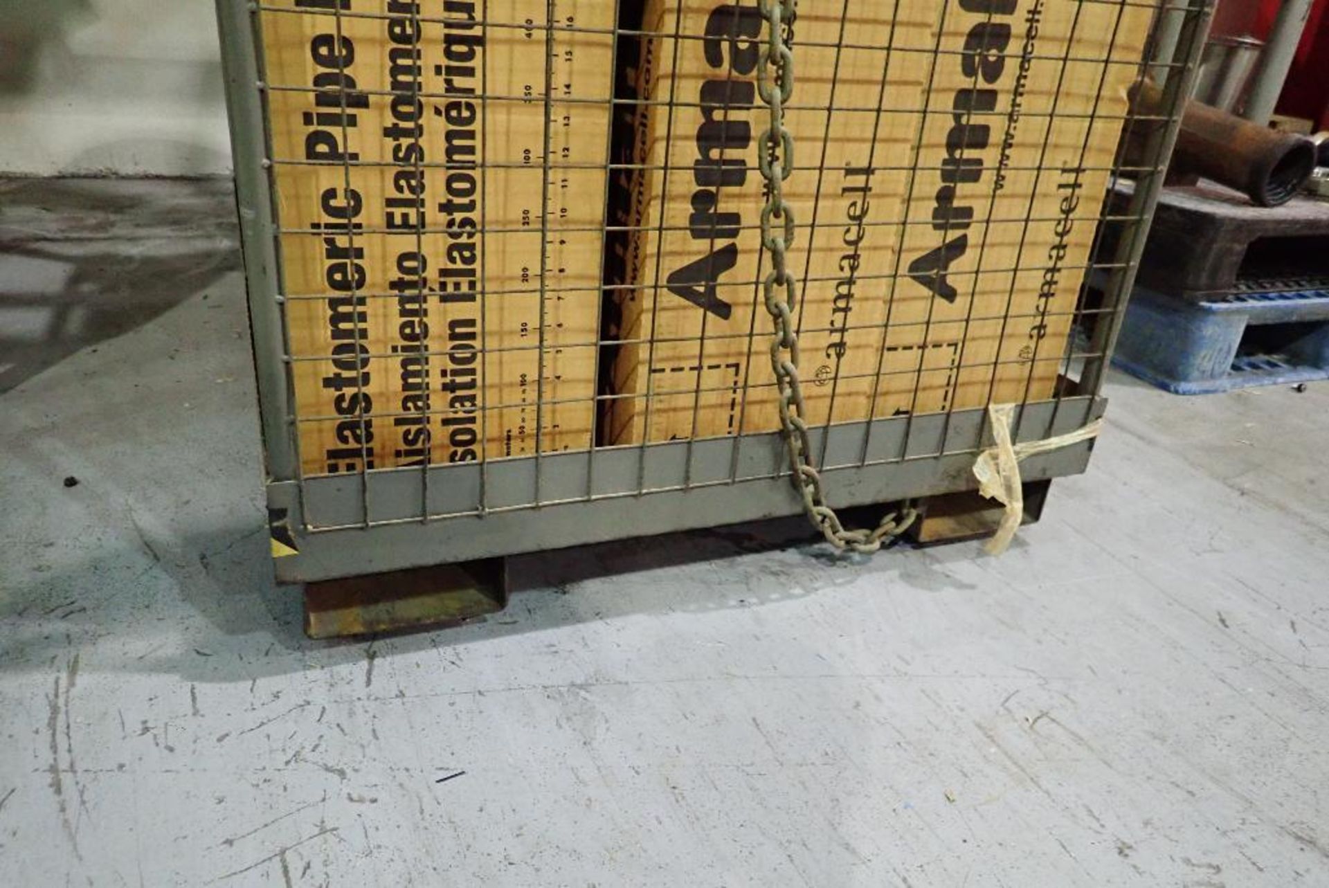 Forklift man basket, 48 in. long x 36 in. wide x 82 tall. **Rigging Fee: $25** (Located in Delta, BC - Image 3 of 3